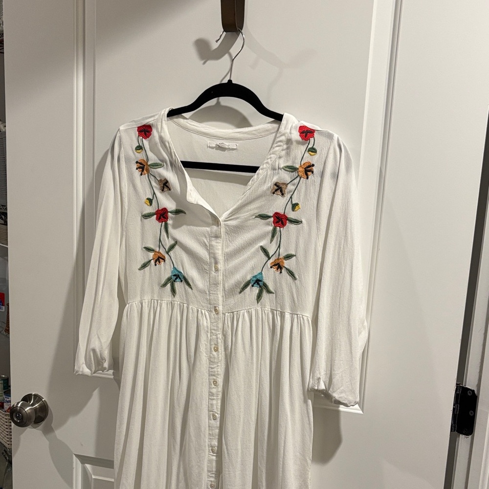 O'Neill White Dress with Colorful Floral Embroidery